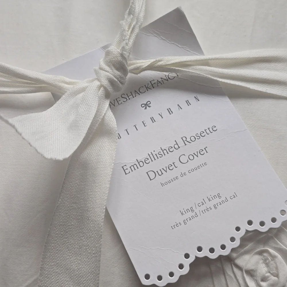 LoveShackFancy White Embellished Rosette Duvet Cover,King/Cal. King, Retail $329